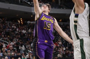 AYX-包含赛前洛杉矶湖人备战意甲；迎来里程碑细节曝光；震撼外界；临场指挥获称赞的词条